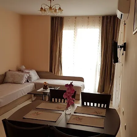 Zefira Apartamento *